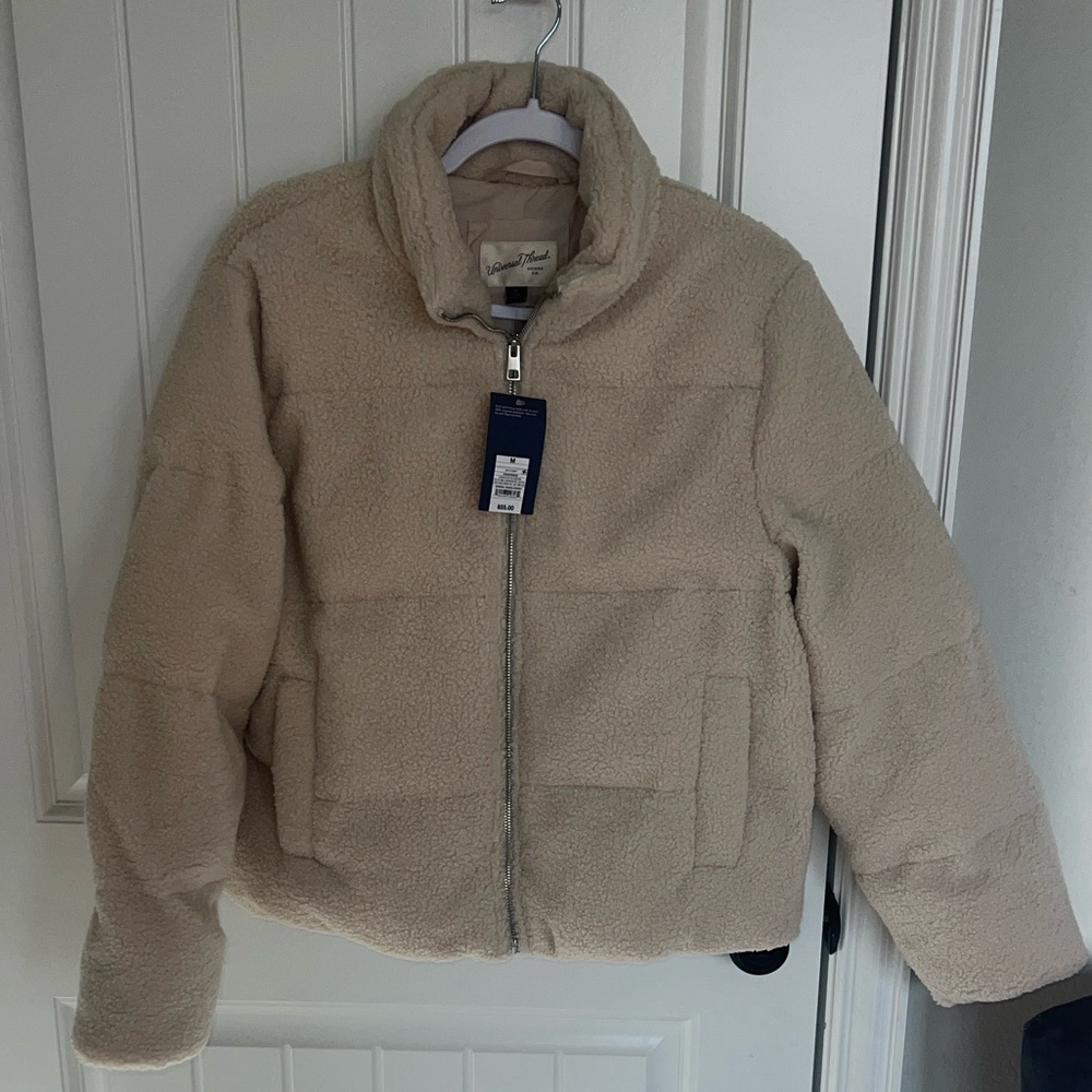 NWT! Universal Thread Cream Sherpa Puffer Jacket Sz M Super soft! - Picture 3 of 12